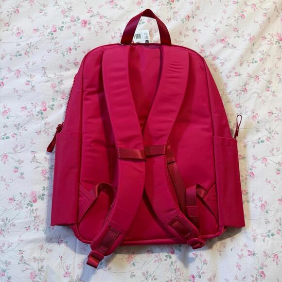 Lululemon Everywhere Backpack - Picture 2 of 3